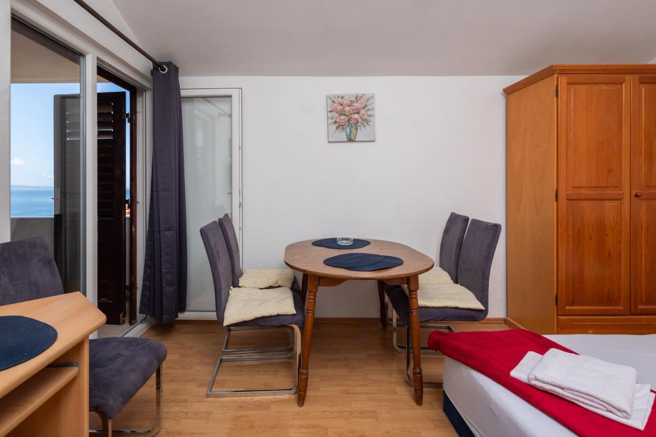 Beach Apartments Borovina Stanici Ngoại thất bức ảnh